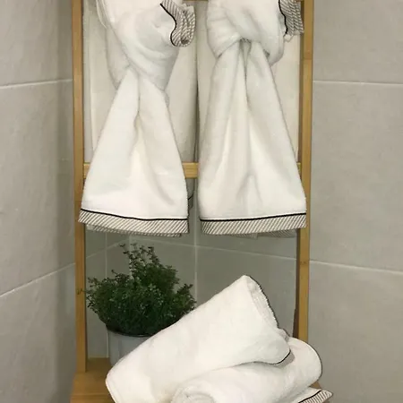 La Perla By Namaste Elite Torremolinos