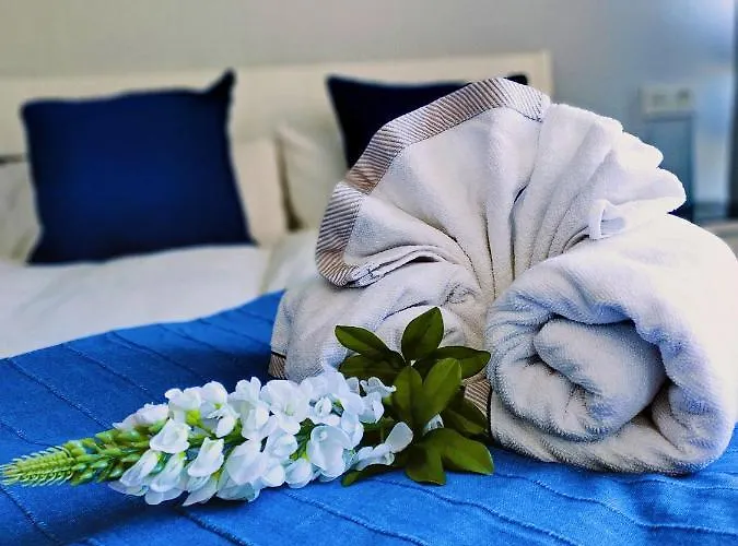 La Perla By Namaste Elite Torremolinos